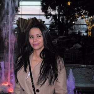 Meet your Posher, Aziza